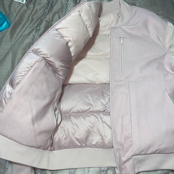 Lululemon reversible bomber - Picture 3 of 4
